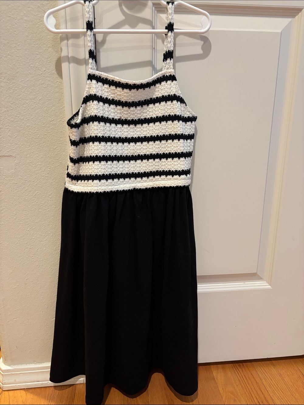 ZARA 9-10 Black & White Crochet Top Kids Dress
